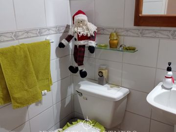 Oportunidad Rebajada hermosa casa en condominio Lo Herrera 180/812 mtrs2