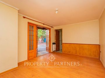 Casa con buen terreno en tranquilo barrio de Las Condes