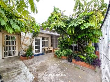 VENTA de CASA COMERCIAL en CALI