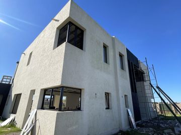 Casa San Sebastian 5 ambientes