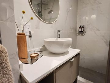 VENTA DEPARTAMENTO 2 AMBIENTES CON BALCON AMOBLADO EN NUÑEZ