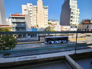VENTA DEPARTAMENTO 2 AMBIENTES CON BALCON AMOBLADO EN NUÑEZ