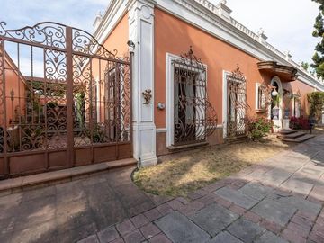 VENTA DE RESIDENCIA ESTILO NEOCLASICO MEXICANO EN PUEBLA