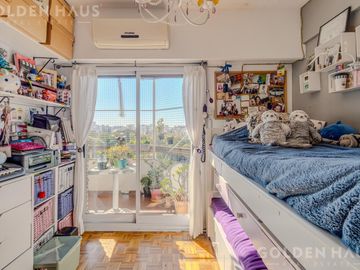 Hermoso depto de 4 amb. con vista al Parque Centenario
