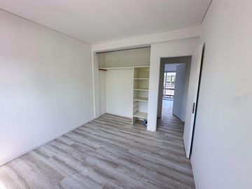Duplex en venta 4 ambientes en Castelar- A Estrenar