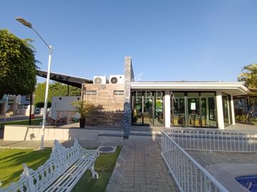 VENTA DE CASA EN JARDINES CHAPALITA