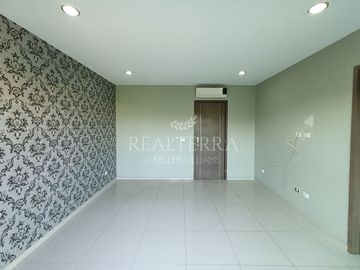 VENTA DE CASA EN JARDINES CHAPALITA