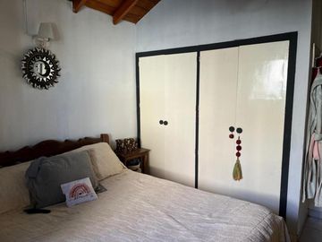 Casa en venta - 2 Dormitorios 1 Baño - Cochera - Villa Gesell