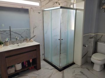 Hermosa casa en Área 8, Barrio San Sebastián