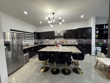 Cumbres Elite Premier
