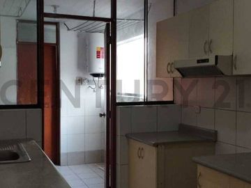 ALQUILER  DEPARTAMENTO CON COCHERA PARA TI!!!
