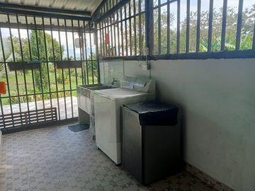 FINCA EN VENTA EN MONTENEGRO/ARMENIA