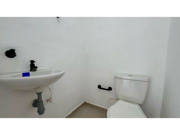 Casa esquinera de un piso en venta - Barrio La Italia Palmira Valle