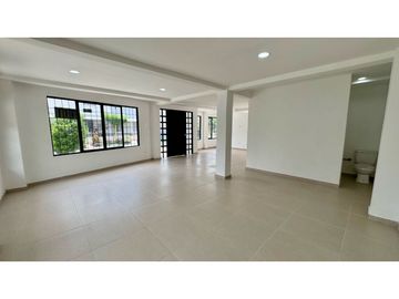Casa esquinera de un piso en venta - Barrio La Italia Palmira Valle