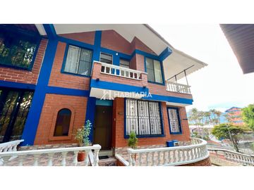 Espectacular Casa en Venta, Dosquebradas