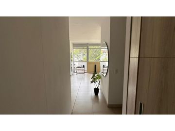 Apartamento para la venta en la Loma de los Bernal