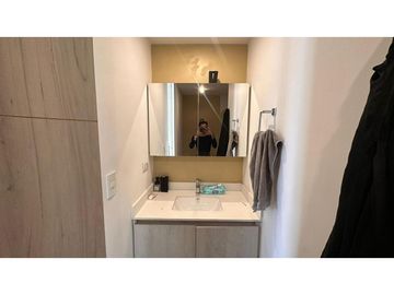 Apartamento para la venta en la Loma de los Bernal