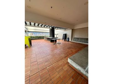 Apartamento para la venta en la Loma de los Bernal