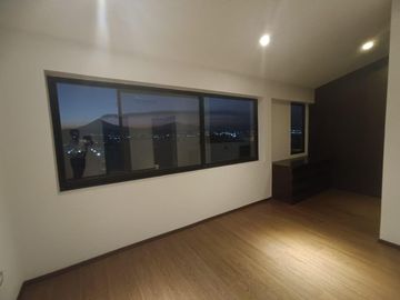 RESIDENCIA EN VENTA GRAN RESEVA EN LOMAS DE ANGELÓPOLIS