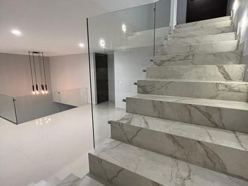 CASA EN VENTA PARQUE FORESTA LOMAS DE ANGELOPOLIS