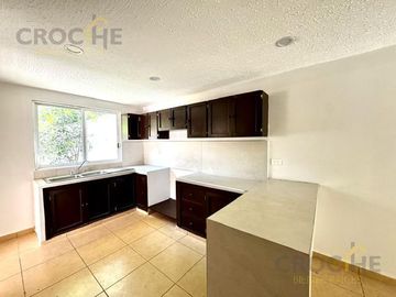 Casa en Magnolias con Jardín , Fraccionamiento, Coatepec Veracruz