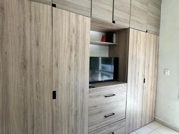 CASA 2 RECAMARAS REMODELADA/ REVENTA/ JACUZZI/ AREA GRIL .