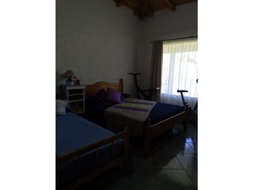 EN VENTA CHACRA DE 1 HA CON CASA EN LAS GOLONDRINAS CA 289