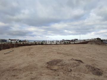TERRENO EN VENTA AL SUR DE MANTA