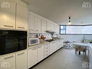 DEPARTAMENTO DE VENTA EN LA PORTUGAL QUITO