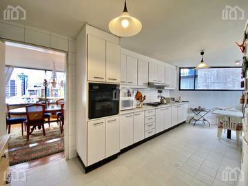 DEPARTAMENTO DE VENTA EN LA PORTUGAL QUITO