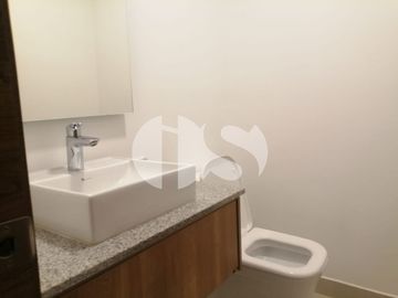 DEPARTAMENTO DE VENTA EN CUMBAYA