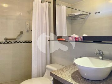 CASA  EN VENTA  SECTOR  PIFO. IDEAL PARA GERIATRICO