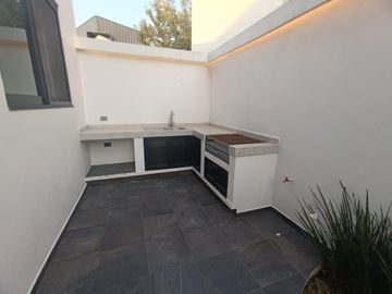 Casa en  venta Lomas de Angelópolis, Parque Foresta