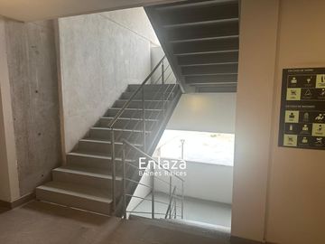 Departamento en Venta Equipado en Torre Caliza