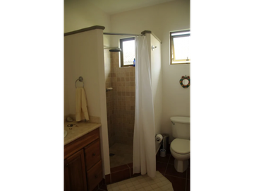 BUENAVENTURA / PH LOS PORTALES / 1251M / PISCINA / FRENTE AL LAGO