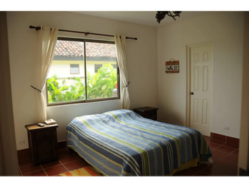 BUENAVENTURA / PH LOS PORTALES / 1251M / PISCINA / FRENTE AL LAGO
