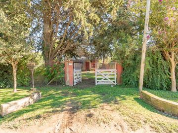 Venta Casa jardín y pile Lote 800m2 Gral Rodríguez