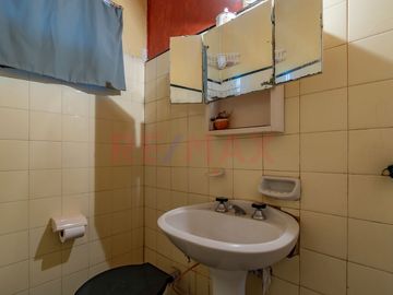 Venta Casa jardín y pile Lote 800m2 Gral Rodríguez