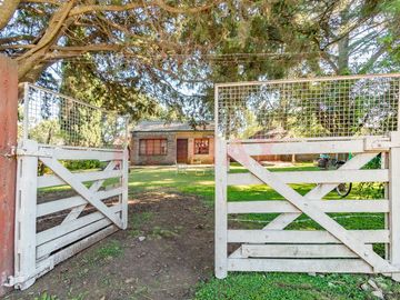 Venta Casa jardín y pile Lote 800m2 Gral Rodríguez