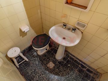 Venta Casa jardín y pile Lote 800m2 Gral Rodríguez