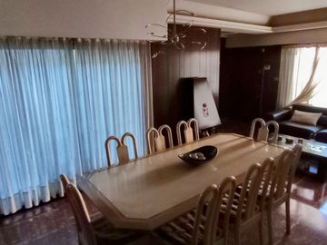 VENTA CASA 3 AMB COCHERA TERRAZA Y DEPEND LINIERS
