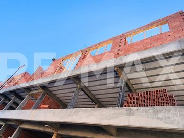 Venta - Dpto 2 hab. c/ cochera - Plottier