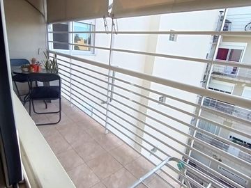 VENTA DEPARTAMENTO 2 AMB MONTE CASTRO C/BALCÓN