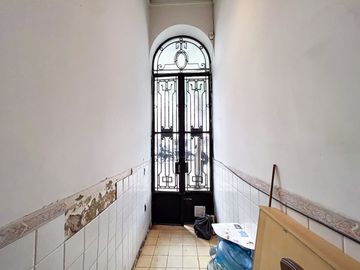 VENTA LOCAL EN ESQUINA BOEDO / PARQUE CHACABUCO