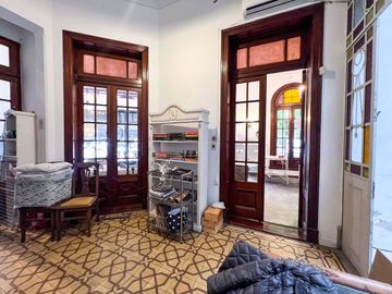 VENTA LOCAL EN ESQUINA BOEDO / PARQUE CHACABUCO