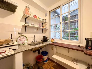 VENTA LOCAL EN ESQUINA BOEDO / PARQUE CHACABUCO