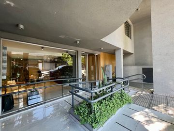 Departamento dos ambientes a estrenar contrafrente