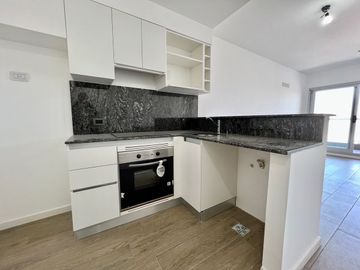 Departamento dos ambientes a estrenar contrafrente