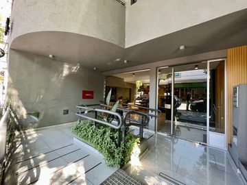 Departamento dos ambientes a estrenar contrafrente