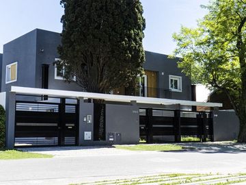 Duplex 3 dormitorios en Venta - City Bell